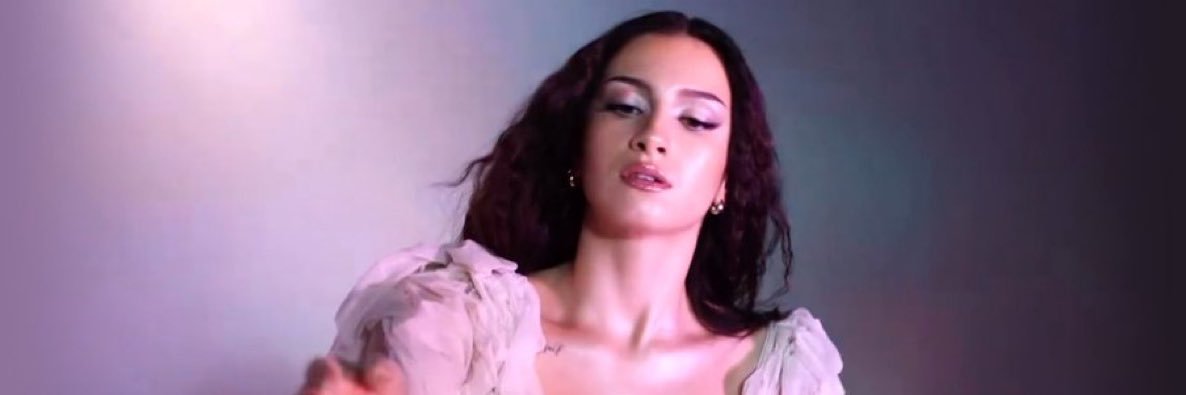 clara 𝜗𝜚 banner