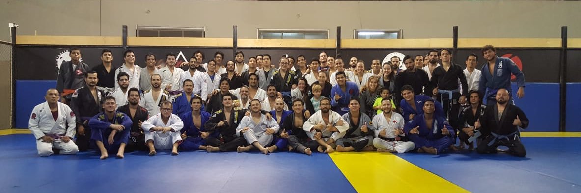 Francisco Salazar banner