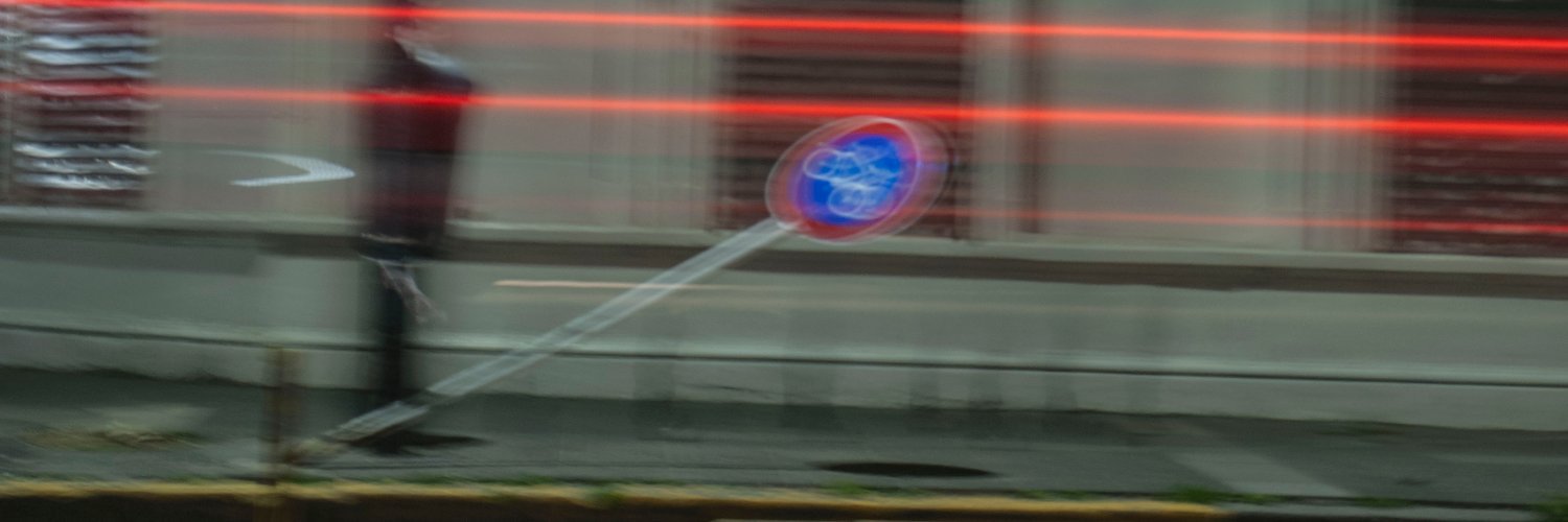 cariylesqui's profile banner image