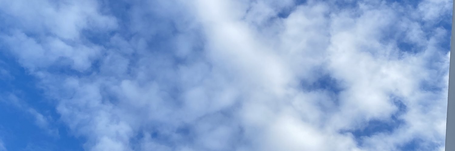 Ylimpou's profile banner image