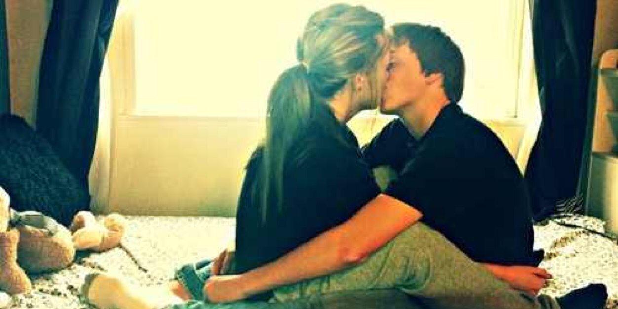 LovetweetsCute's profile banner image
