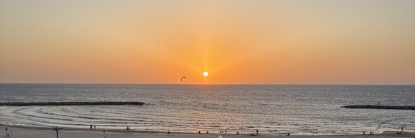 RaquelHirsch Profile Banner