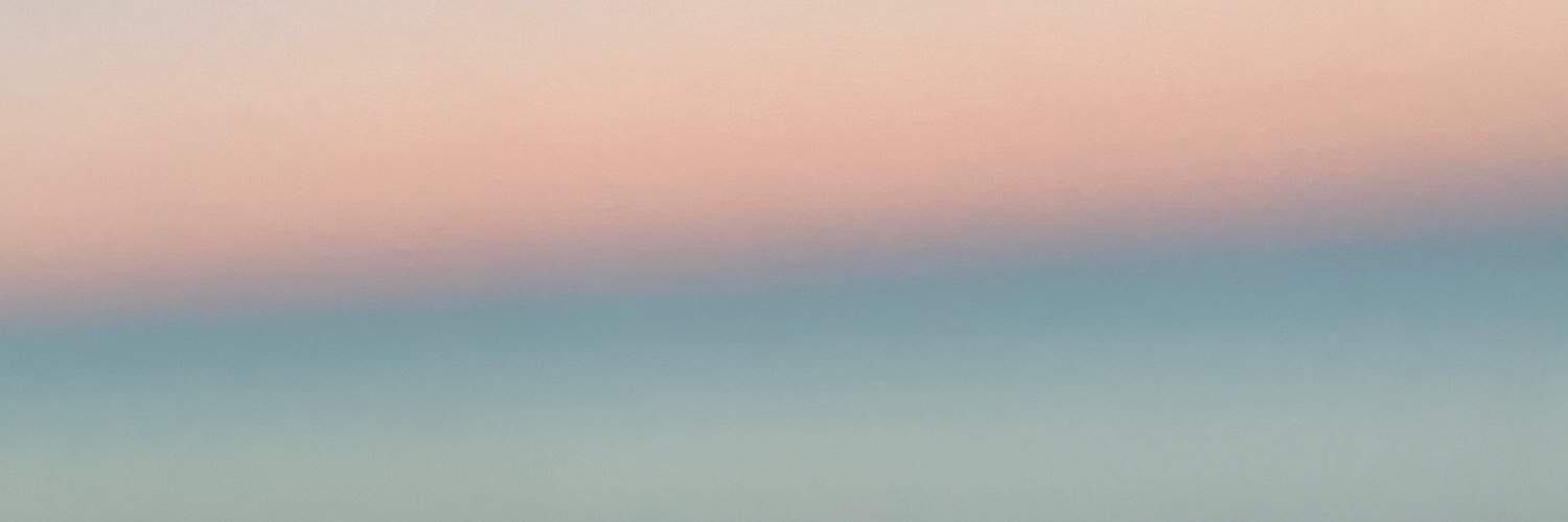 F banner