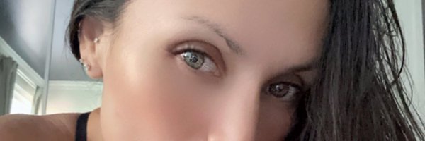 MarianaPon86816 Profile Banner