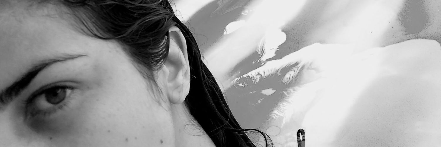 vanessarmm's profile banner image