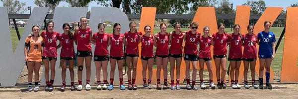 MaddyPons Profile Banner