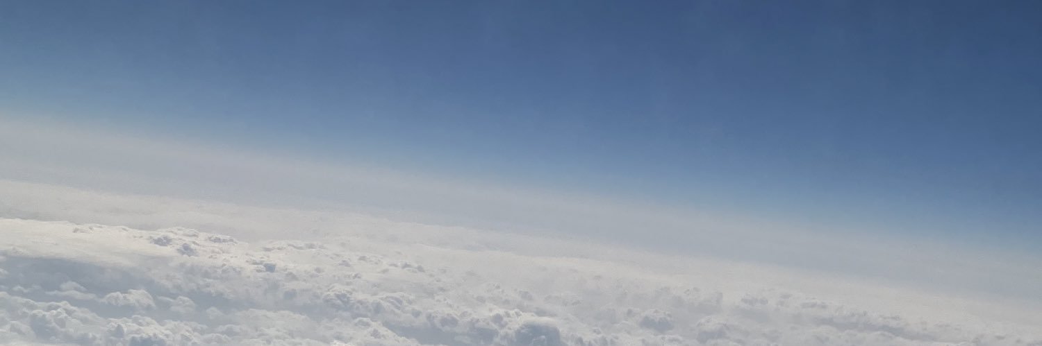 kutadoku's profile banner image
