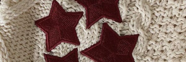 strawberrvyz Profile Banner