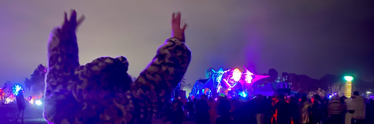 ▲ ÇØRØŃÂ VÏTÜŠ ▲ banner