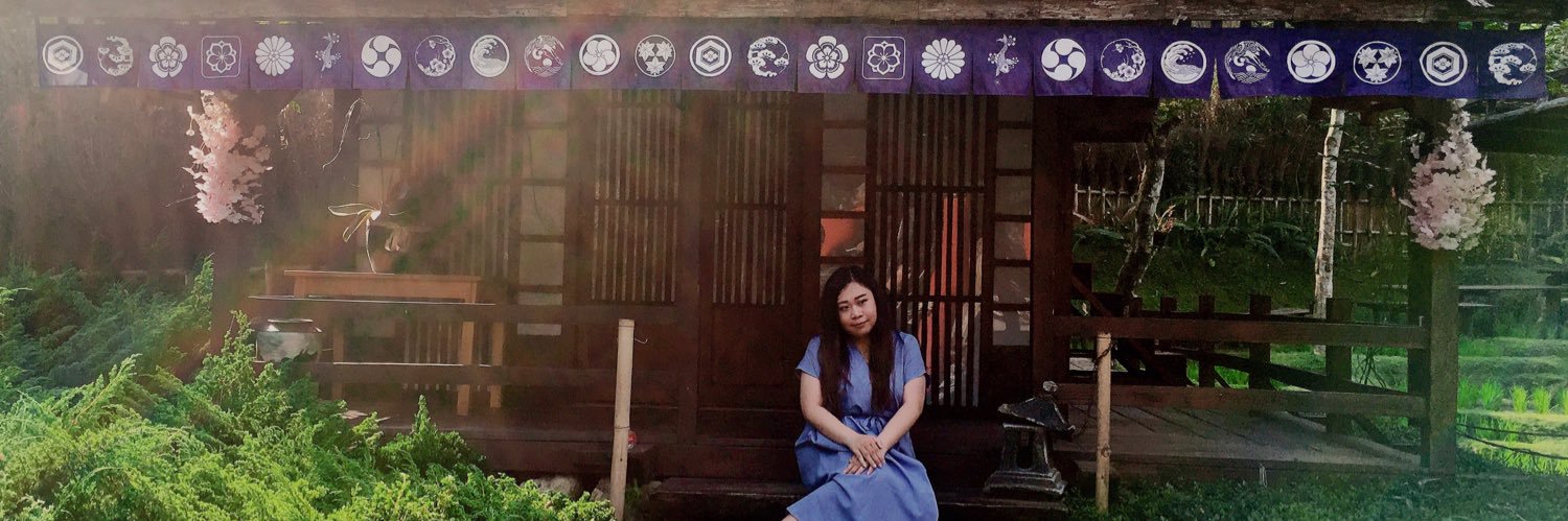 veve_ch's profile banner image