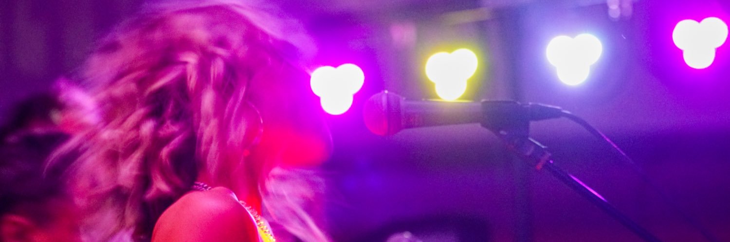 Danielle Kelly Music banner