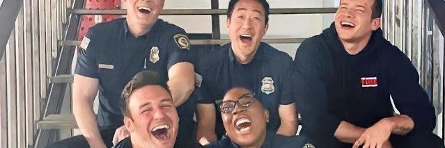 riley 🪩🐝 banner