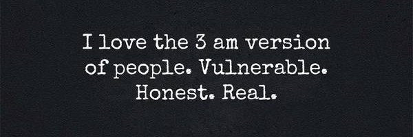 Daniela Alvarez 🌙 banner