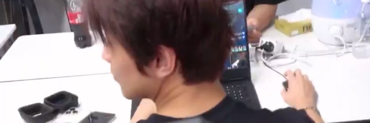 oppachanlee's profile banner image