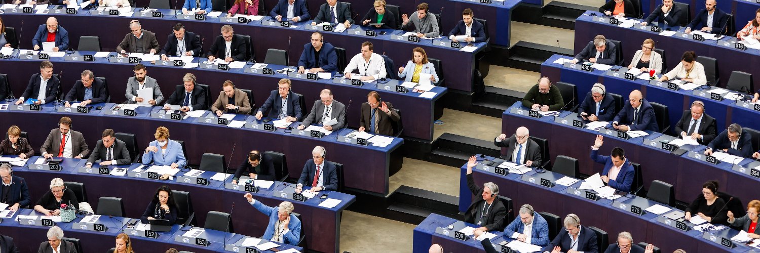 YvesInBrussel's profile banner image