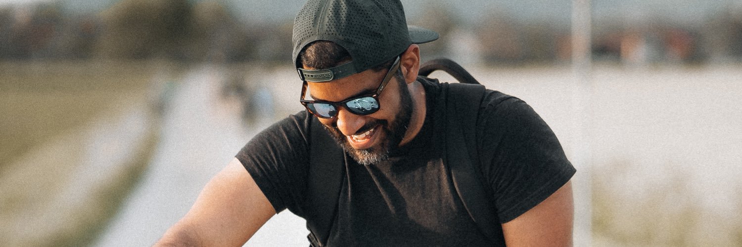manuklens's profile banner image