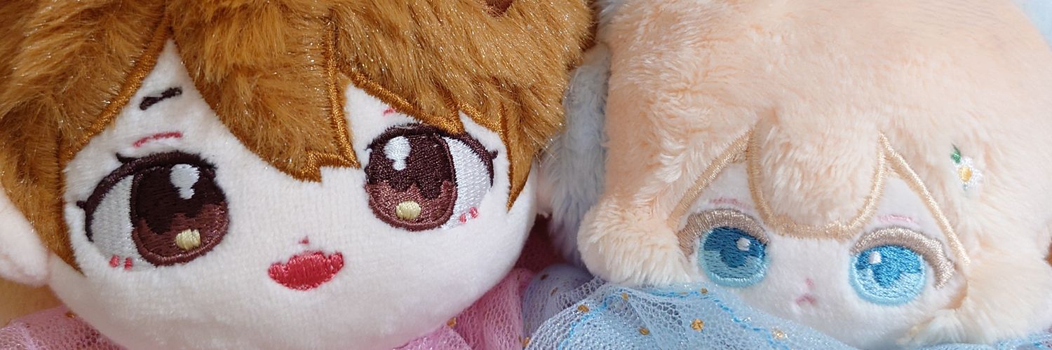 rozenui1001's profile banner image