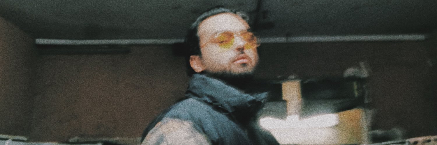 Darakolahi's profile banner image