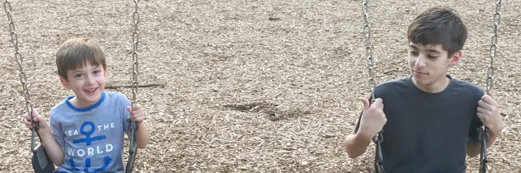 AdgeTweets's profile banner image