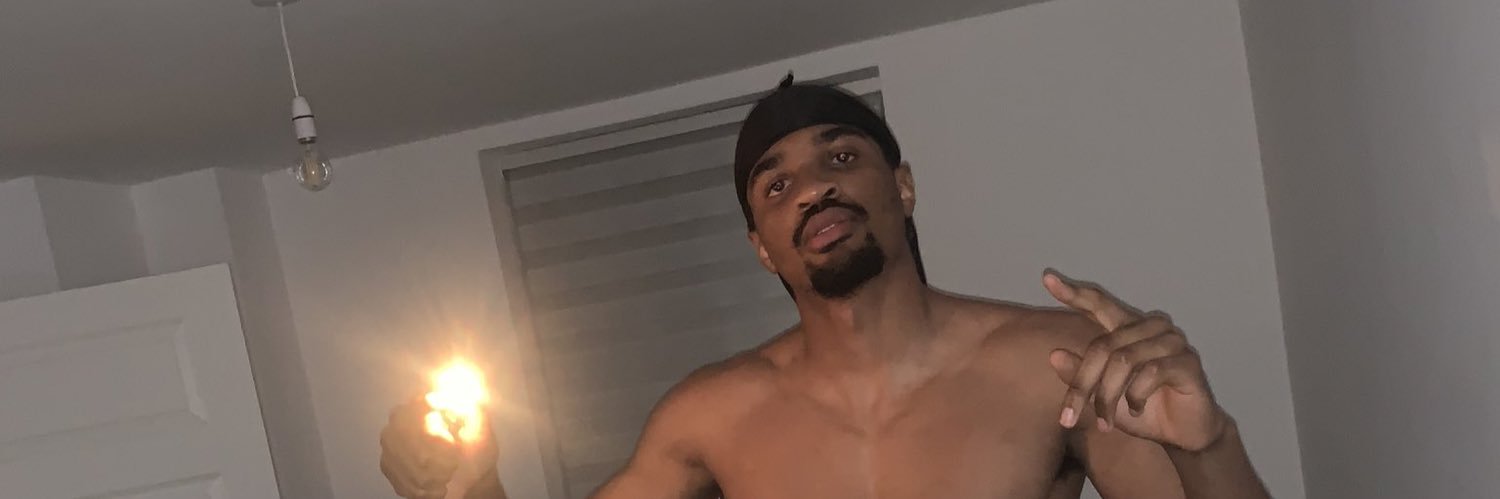 ST19xo's profile banner image