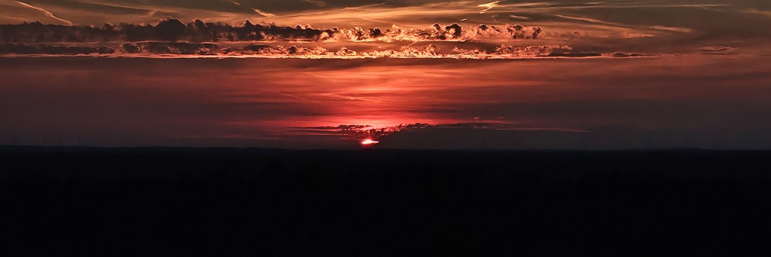 _Bravez's profile banner image