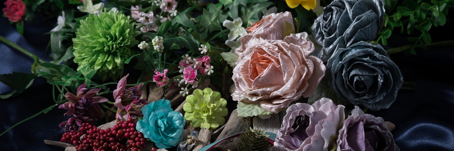 flowertriangle's profile banner image
