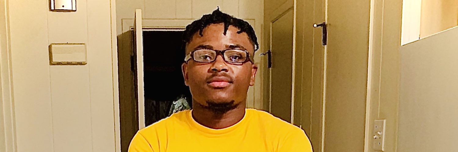 Simply_Recey's profile banner image