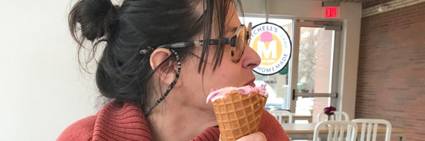 suemoon74 Profile Banner