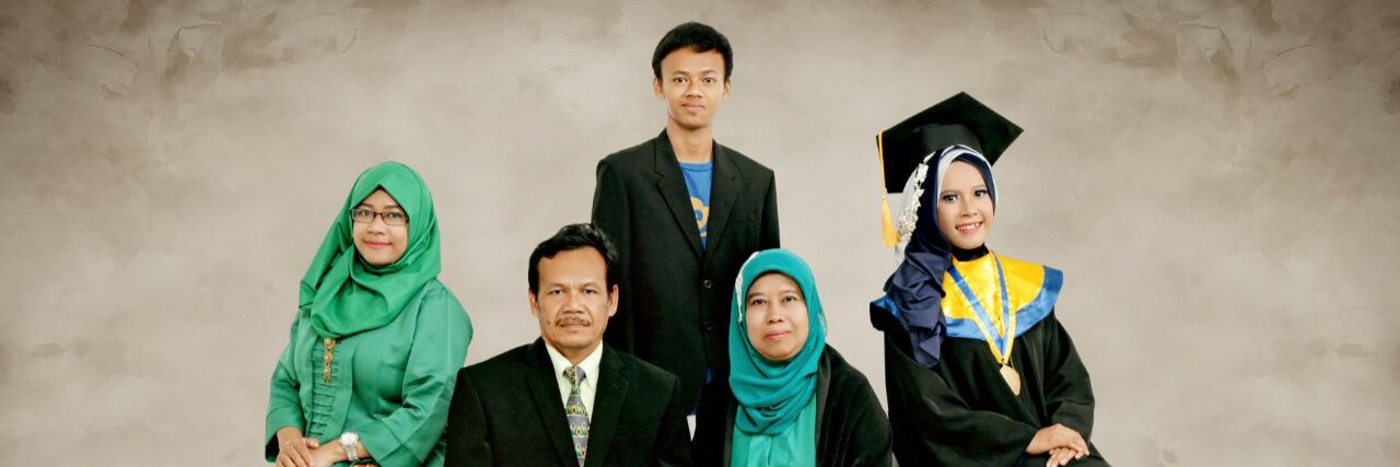 astiyu's profile banner image