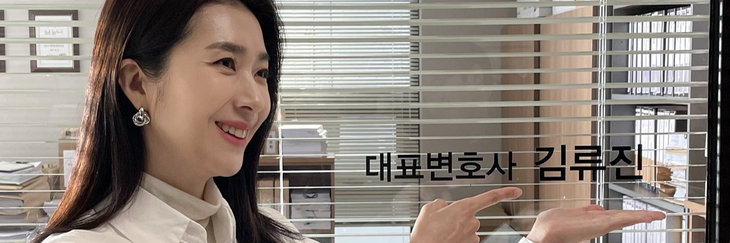 콘's banner