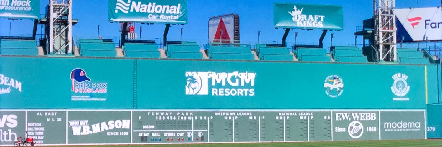 MrMellowstrong's profile banner image