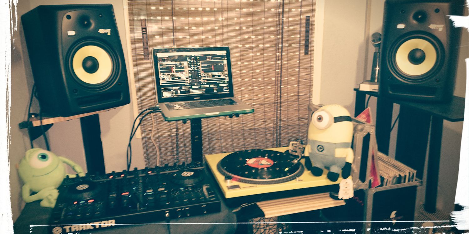 CarlosRoblesDj's profile banner image