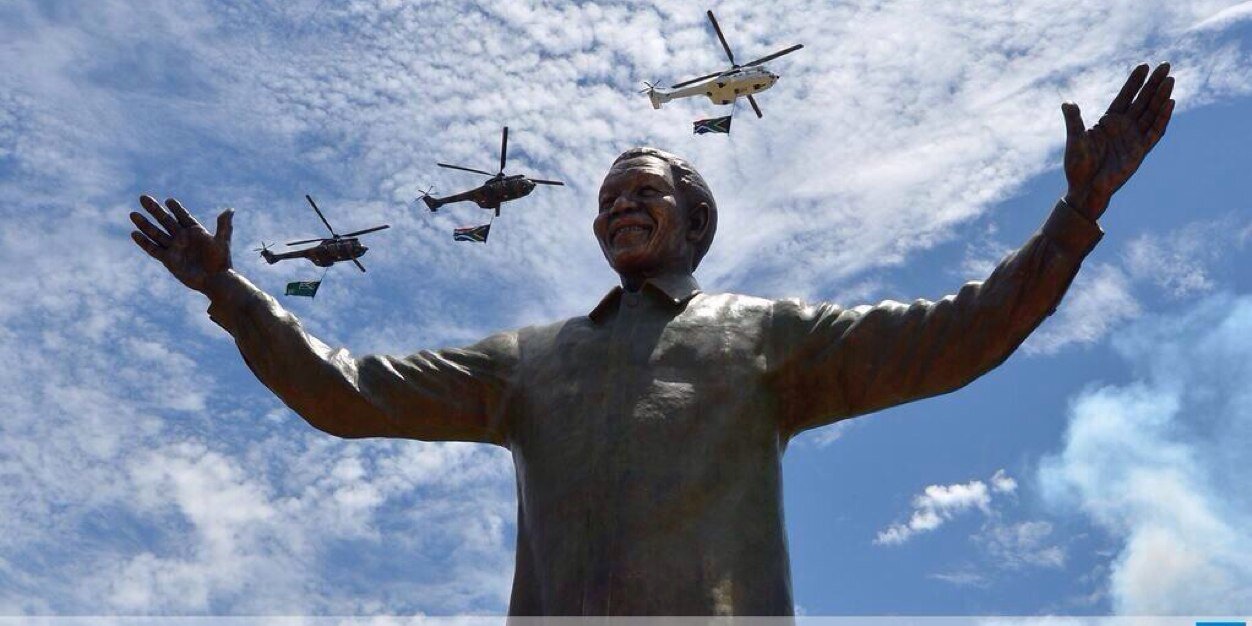 Sikhula's profile banner image