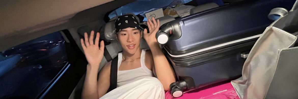 pochohicho's profile banner image
