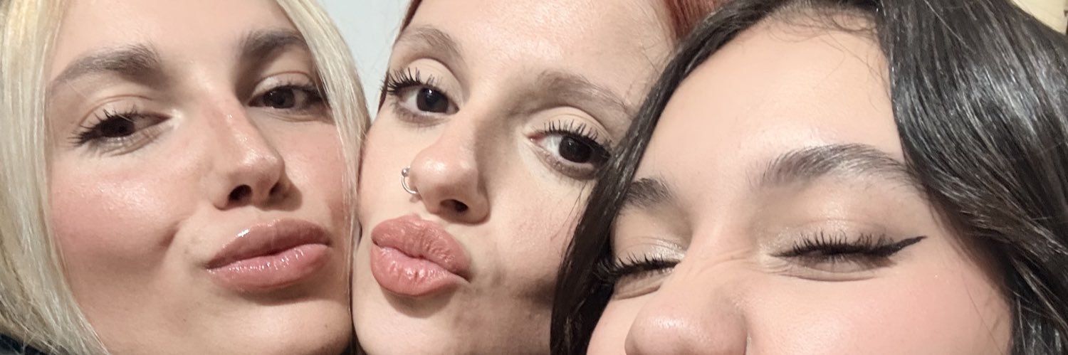 Karen__Blanco's profile banner image