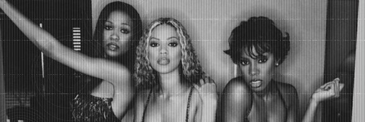 𝓁𝓎𝓍𝑒𝓃★'s banner
