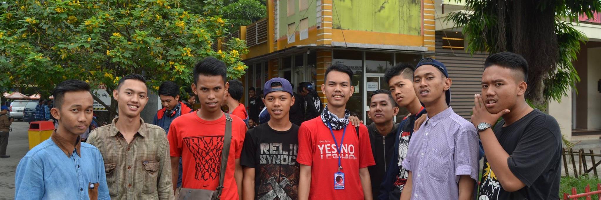 Rifal_under18's profile banner image