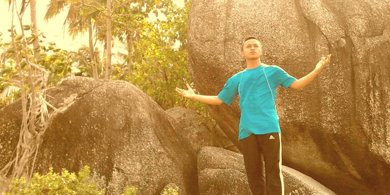 44_fadil's profile banner image