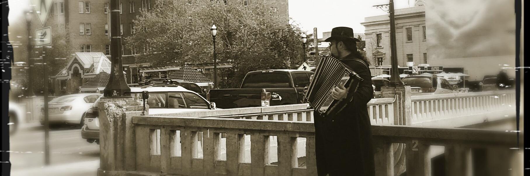 Rev. Luficarius van Ratspeed, Esq. (txt/html) banner