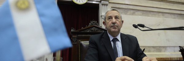 juliocobos Profile Banner