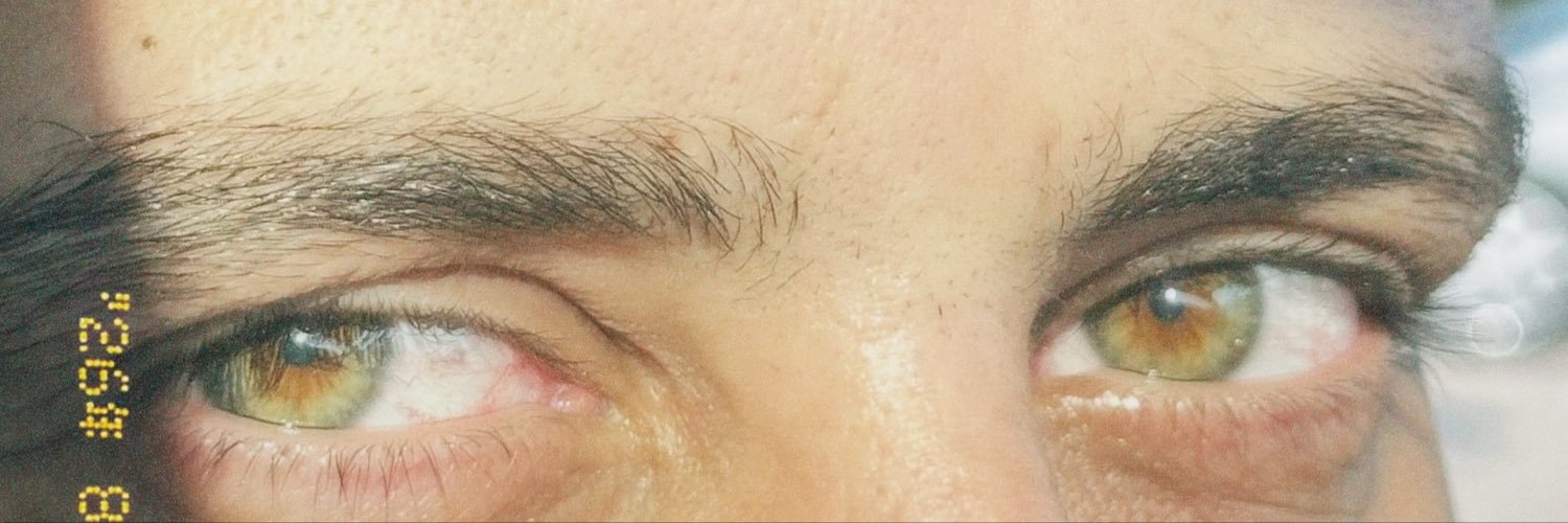 berusimal's profile banner image