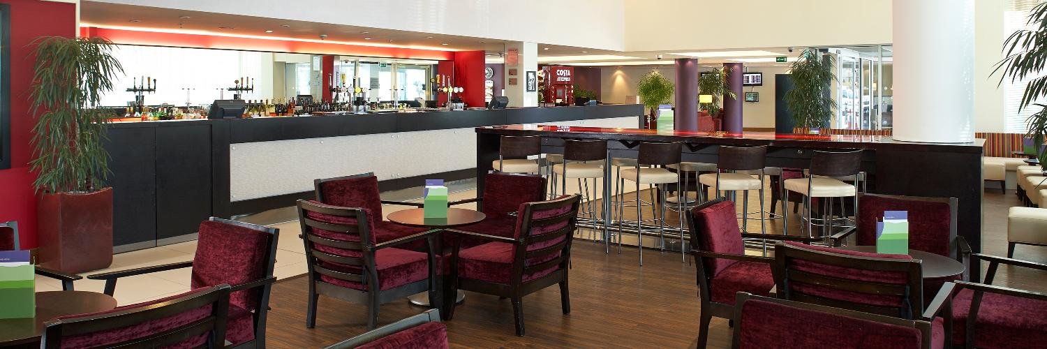 MarriottGatwick's profile banner image