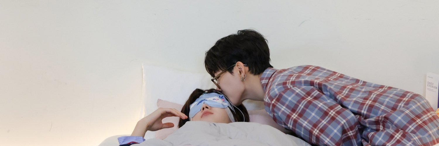 ㅎㅅㅎ banner
