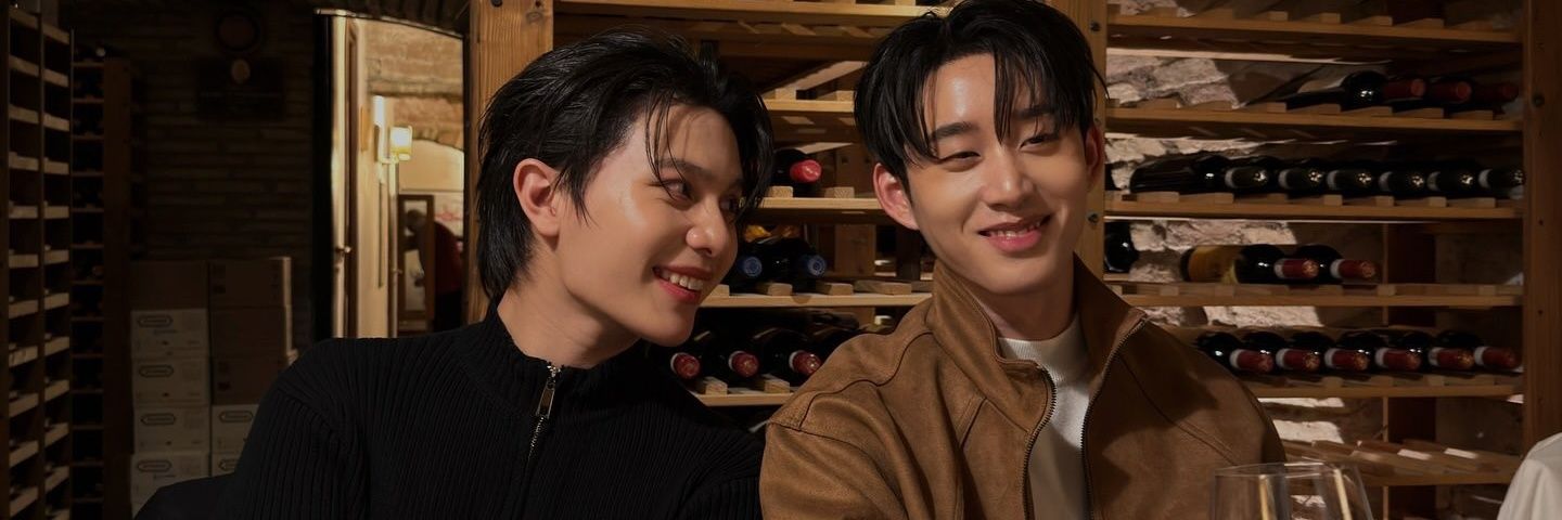 Lilaa ☆ in You Maniac era 🍓🍷 banner