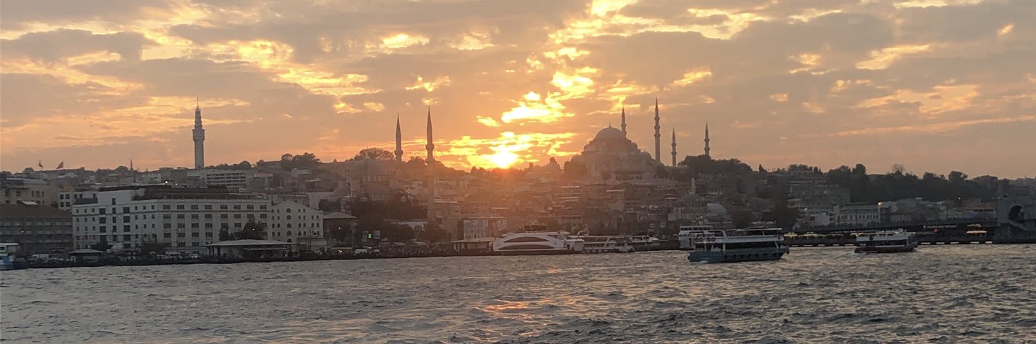_feerii's profile banner image