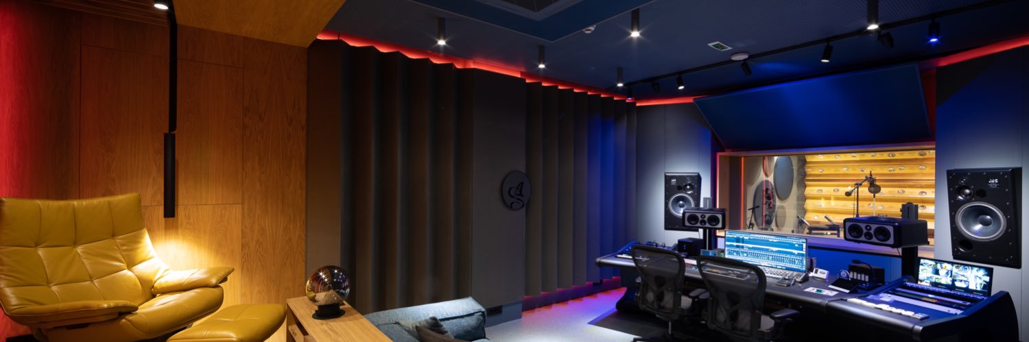 asstudioton's profile banner image
