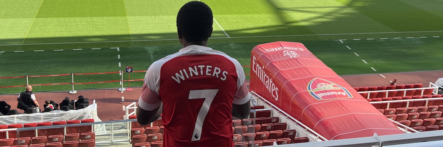 winterzie's profile banner image