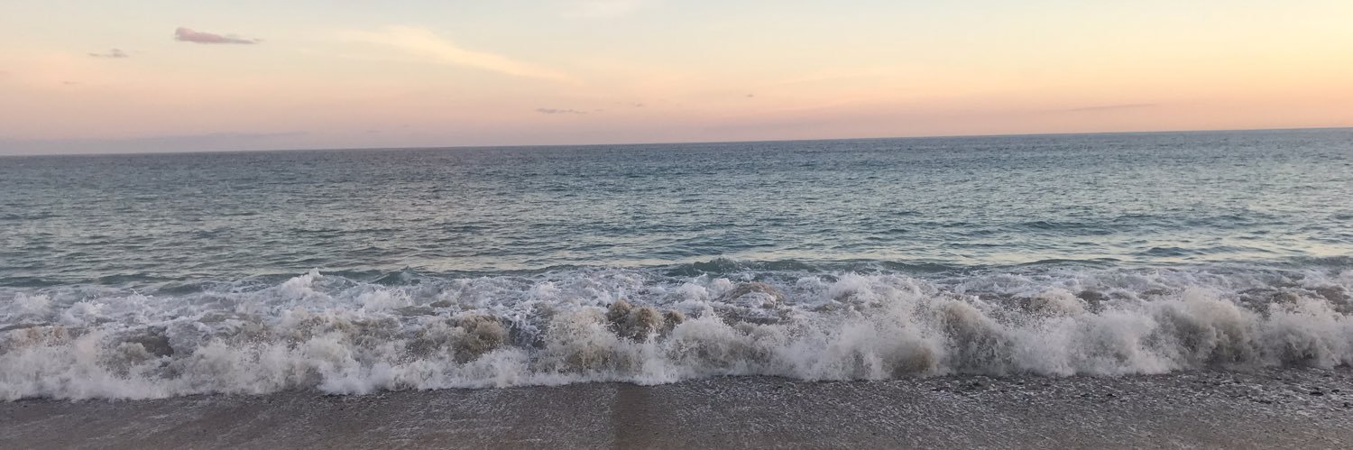 darecuan's profile banner image