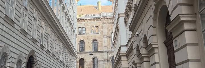 Eike Heinrich banner