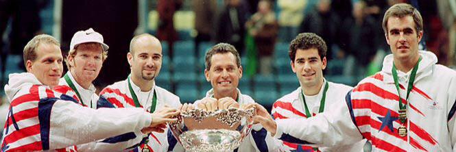 tom gullikson banner